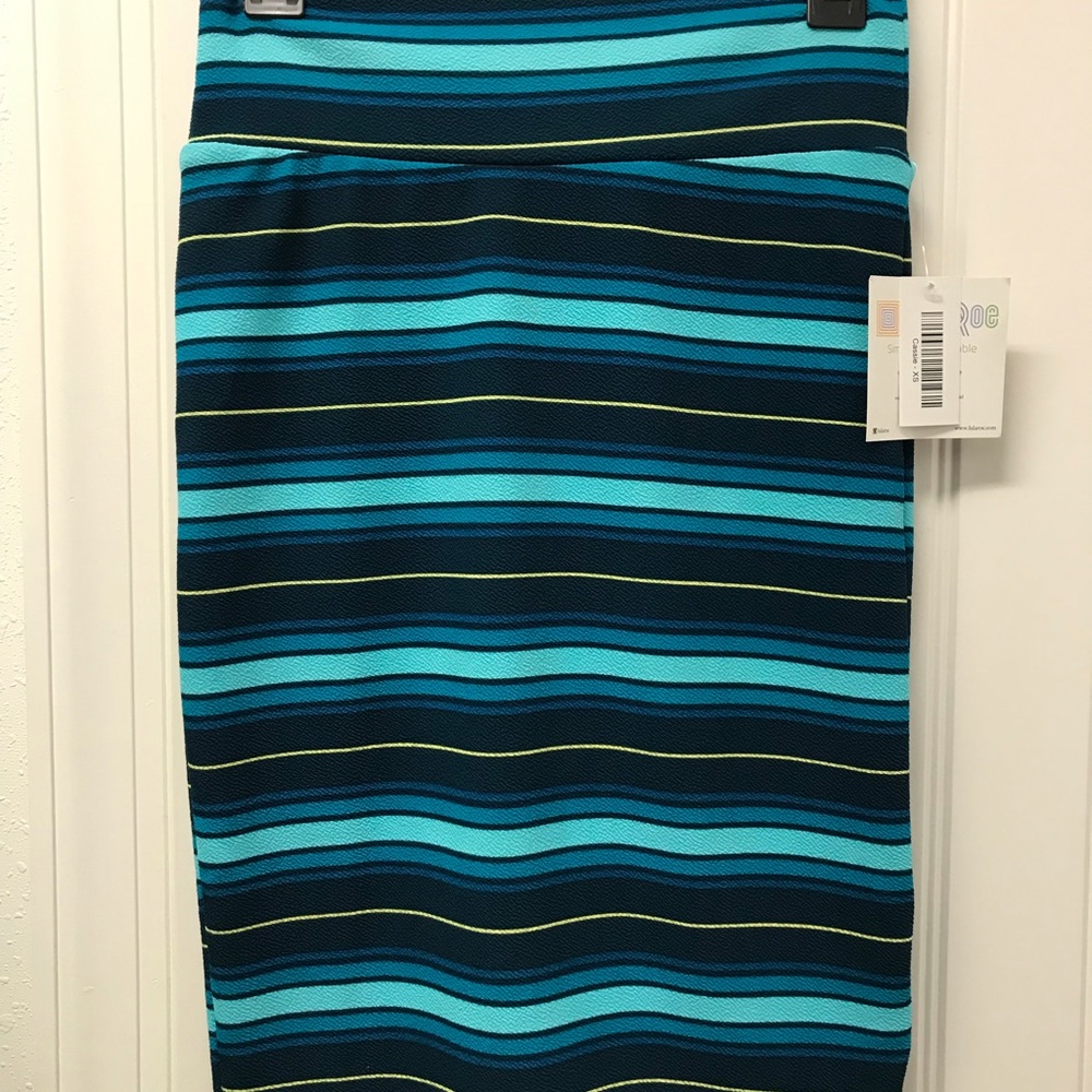 NWT Lularoe XS Striped Cassie